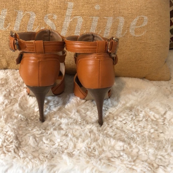 CLX size 6 Peep-toe heel - Picture 3 of 6